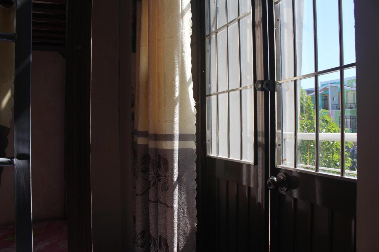 Bui Hostel - Ben Tau Rạch Giá Eksteriør bilde
