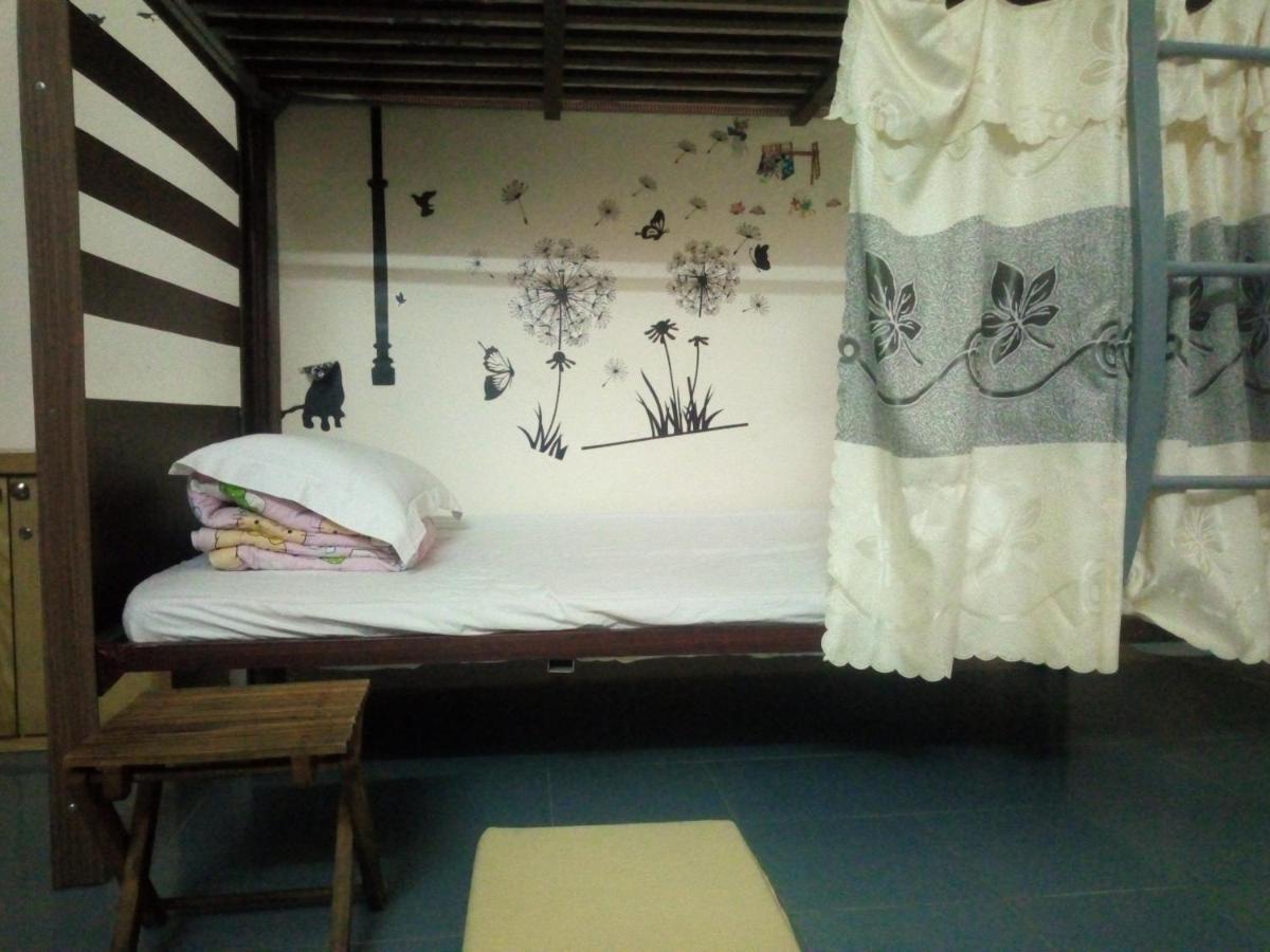 Bui Hostel - Ben Tau Rạch Giá Eksteriør bilde